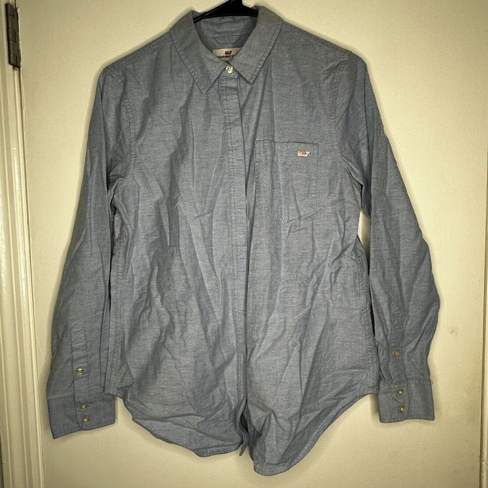 Vineyard Vines Blue Long Sleeve Womens Button Down Relaxed shirt Pink Whale Logo